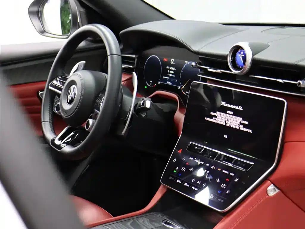 2023 Grecale 2.0T GT — миниатюра 17