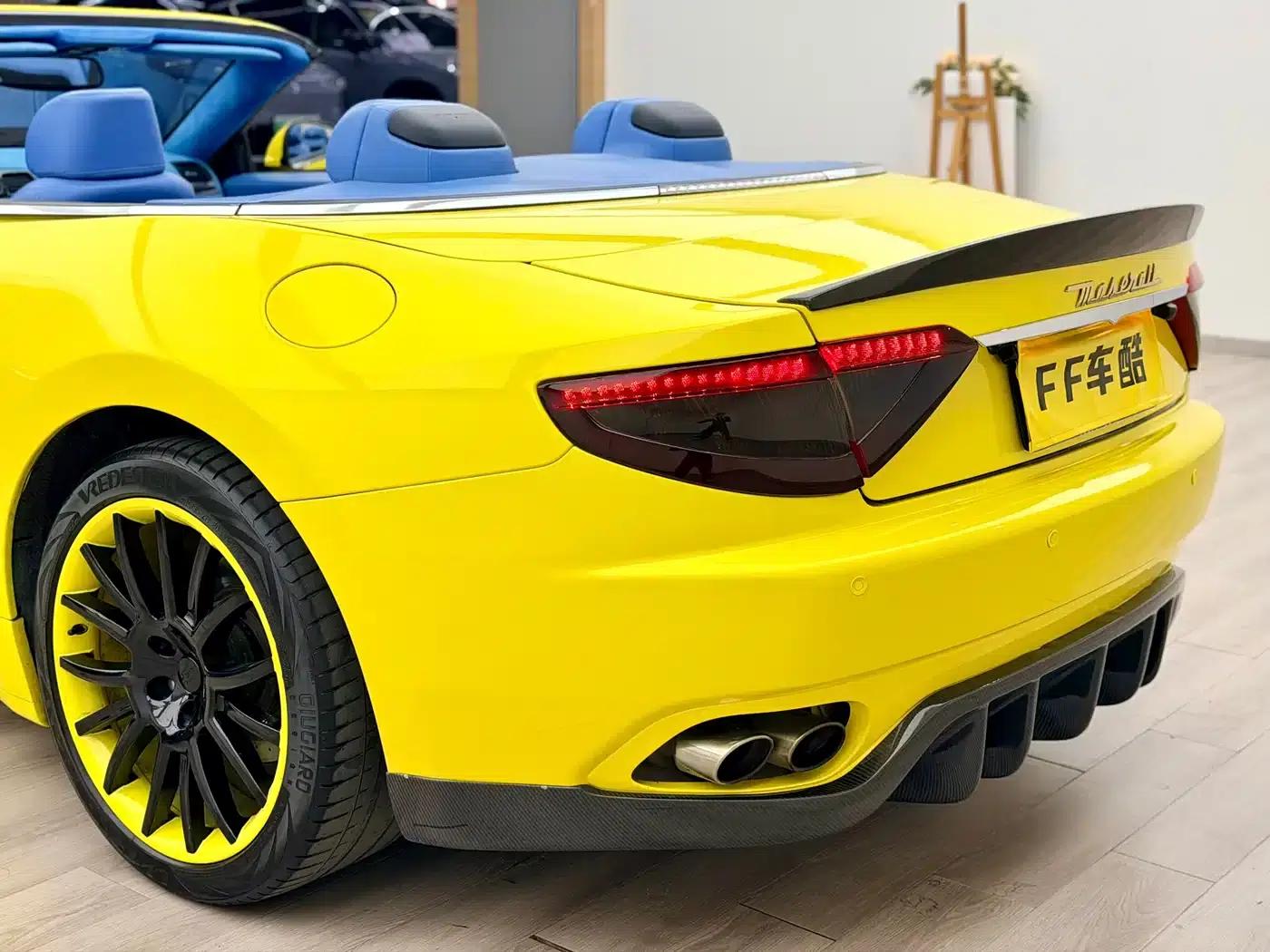 2012 GranCabrio 4.7L Sport — миниатюра 14