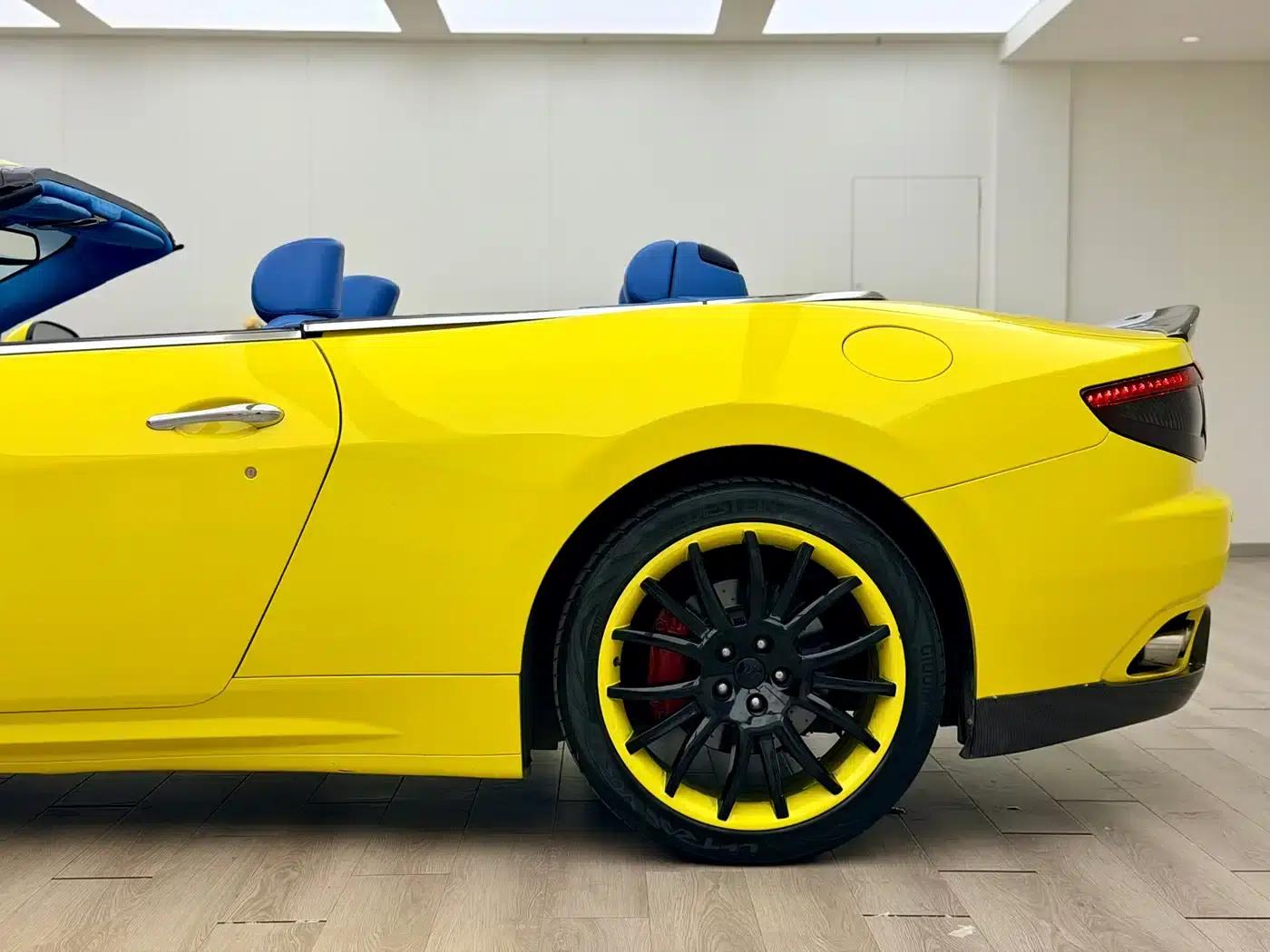 2012 GranCabrio 4.7L Sport — миниатюра 15