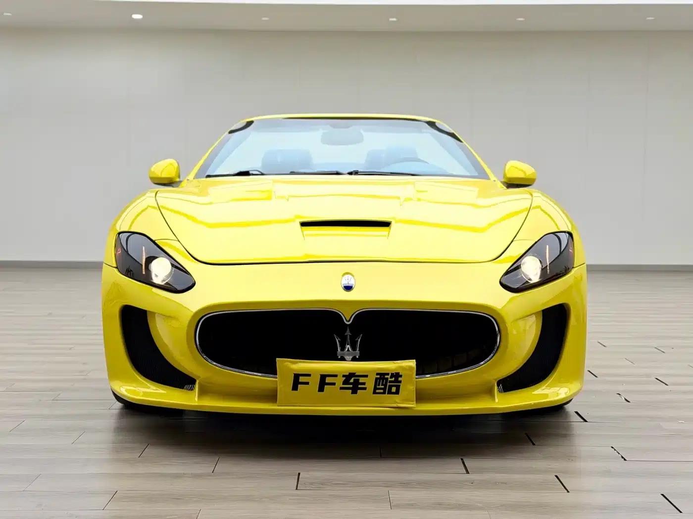 2012 GranCabrio 4.7L Sport — миниатюра 8