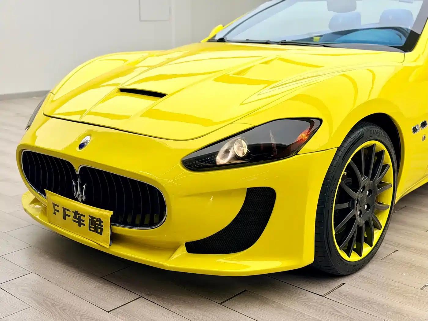 2012 GranCabrio 4.7L Sport — миниатюра 9