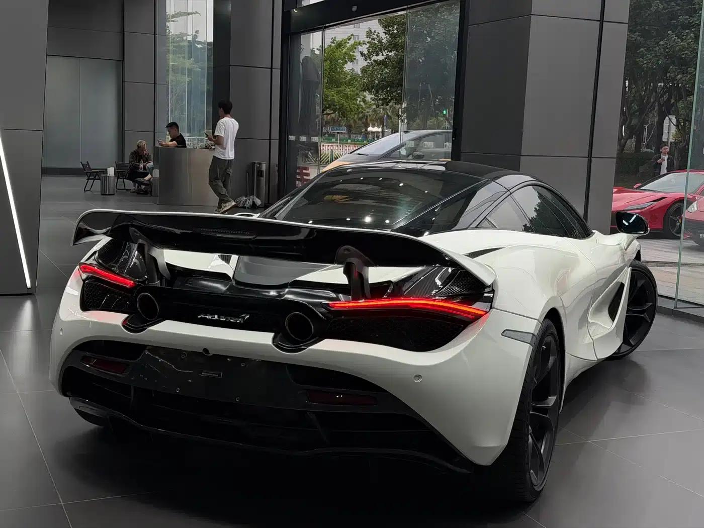 McLaren 720S 2019 4.0T Coupe — миниатюра 11