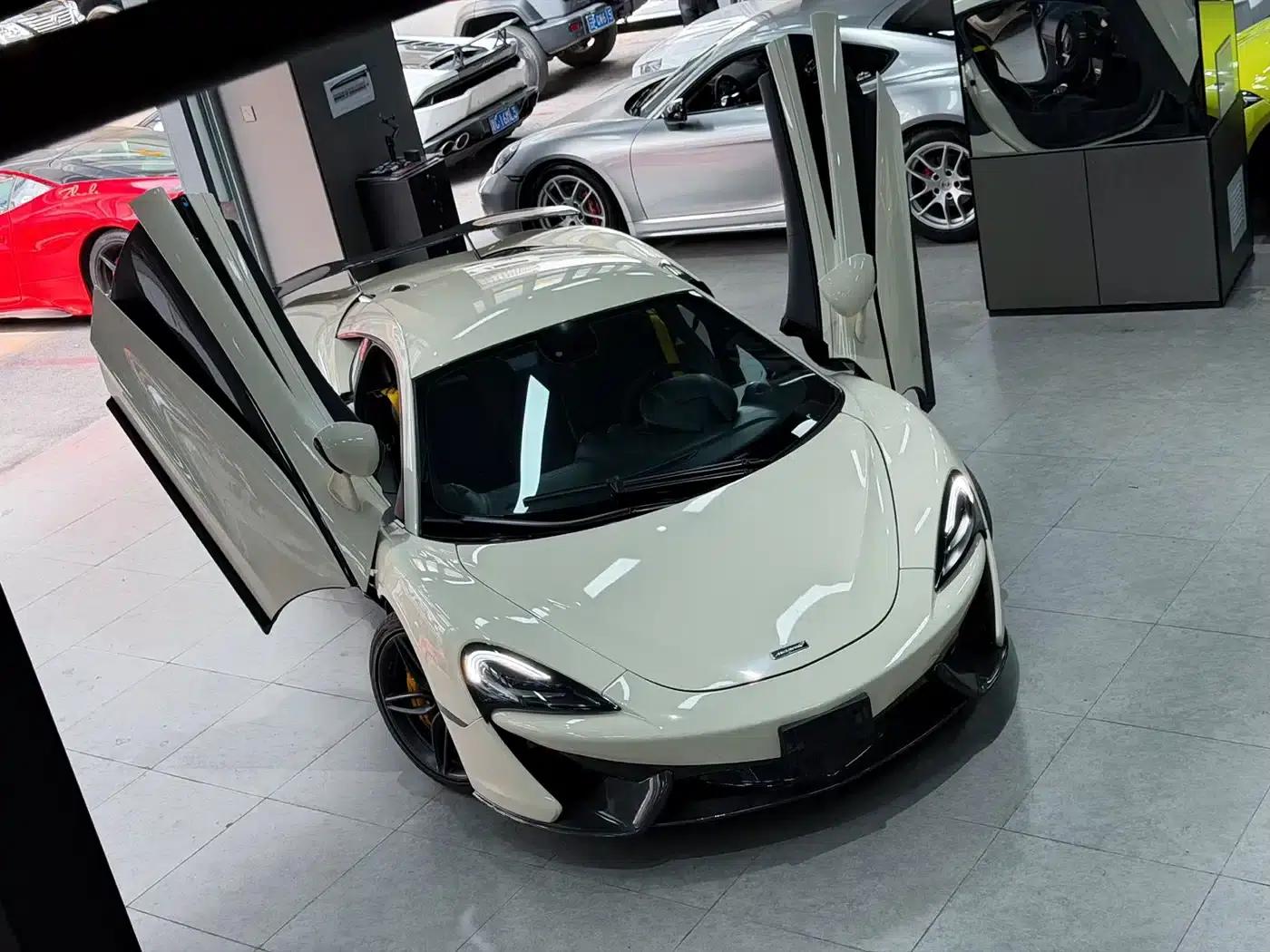 McLaren 540C 2019 3.8T Coupe — миниатюра 9