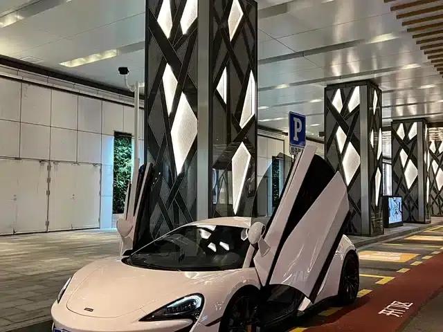 McLaren 540C 2015 3.8T Coupe