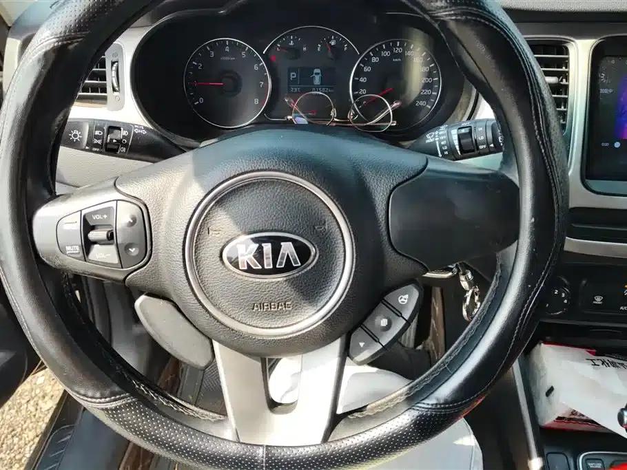 Carens 2013 2.0L 5-seater Automatic Standard Edition (National V Emission Standard) — миниатюра 15