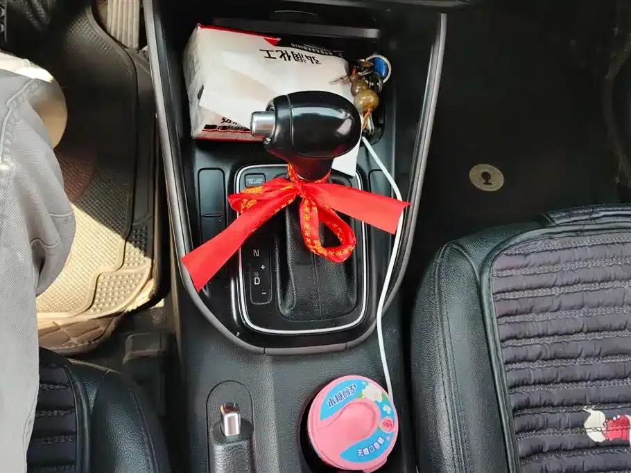 Carens 2013 2.0L 5-seater Automatic Standard Edition (National V Emission Standard) — миниатюра 16