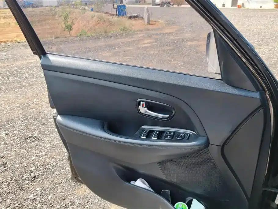 Carens 2013 2.0L 5-seater Automatic Standard Edition (National V Emission Standard) — миниатюра 7