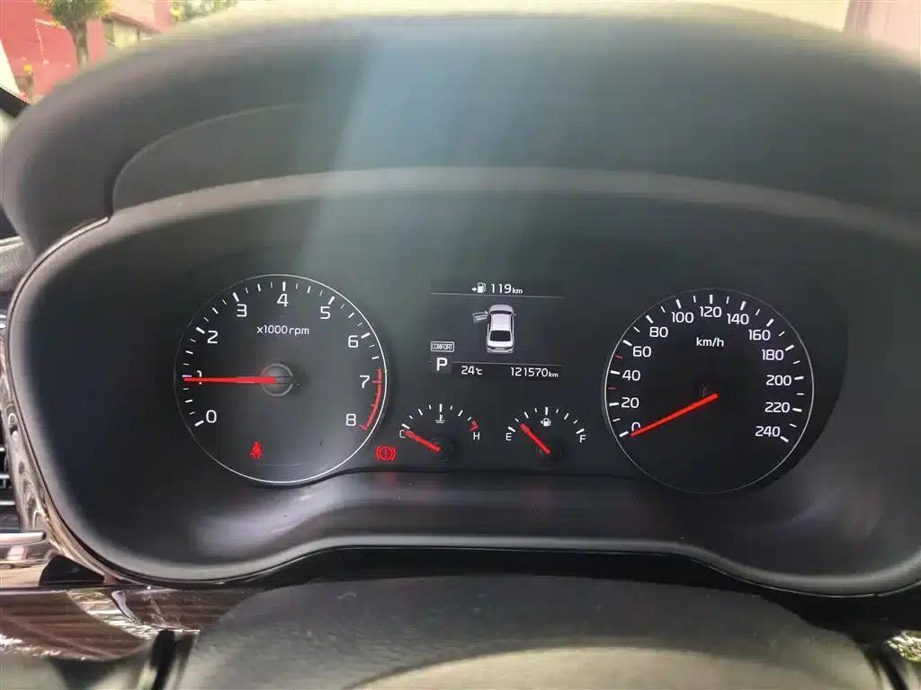 K5 2017 1.8L Automatic GLS — миниатюра 12