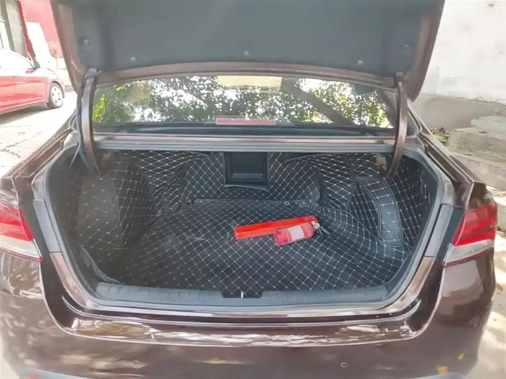 K5 2017 1.8L Automatic GLS — миниатюра 19