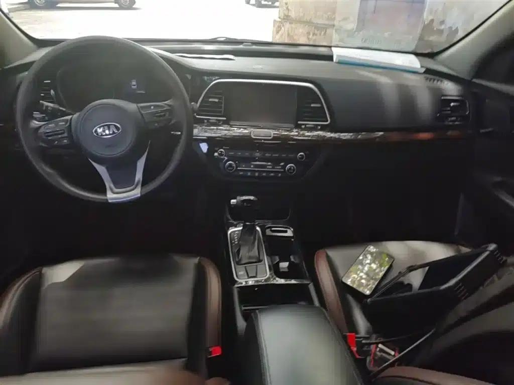 K5 2017 1.8L Automatic GLS — миниатюра 10