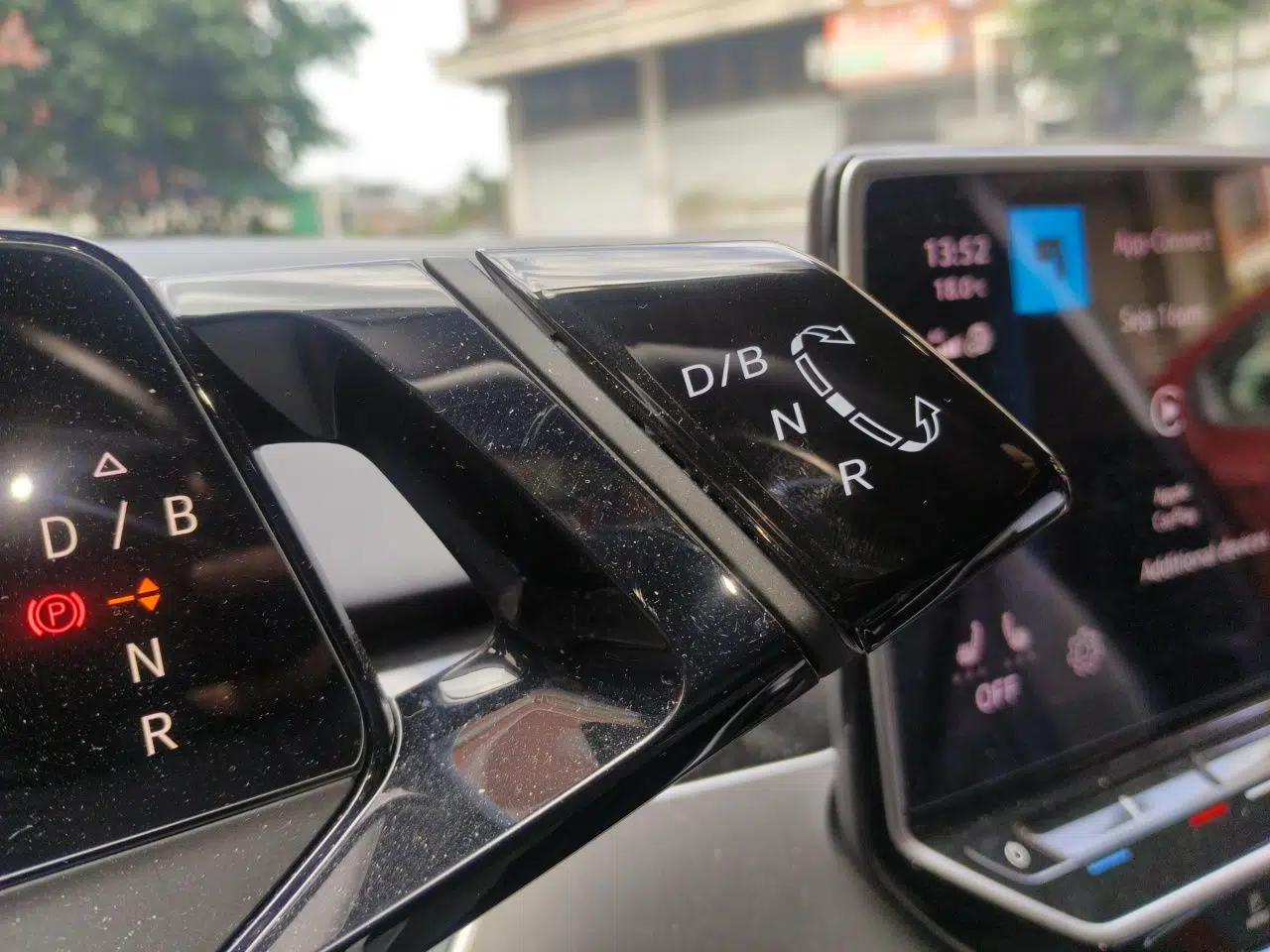 Volkswagen ID.6 CROZZ 2021 Long-Range PRO Edition — миниатюра 15