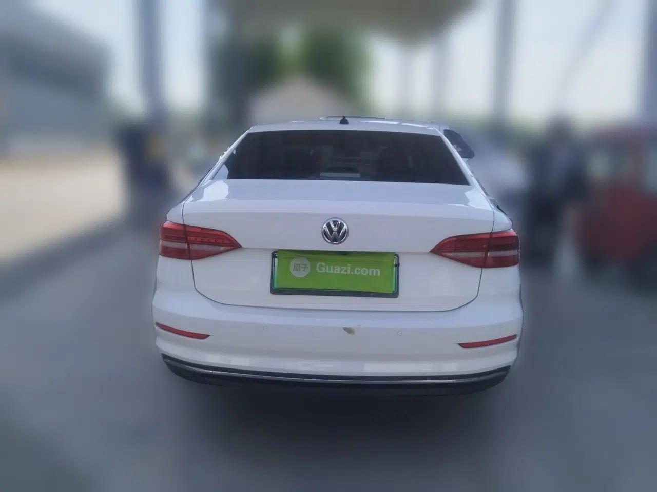 Volkswagen Lavida Pure Electric  — миниатюра 5