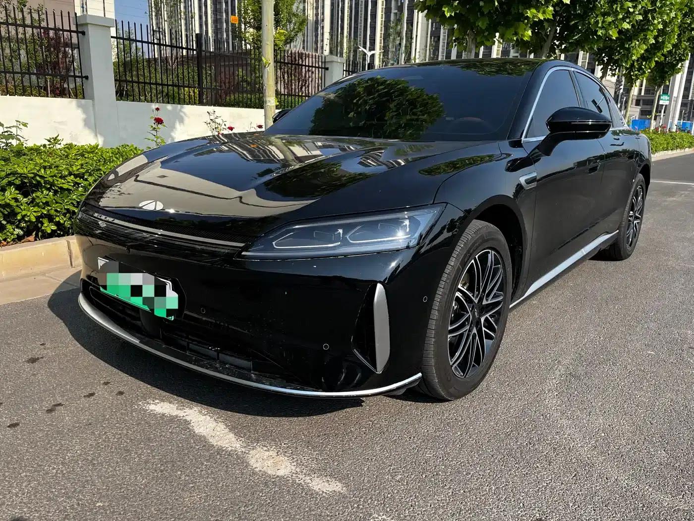 Fengyun A9L 2025 Model 260km Extended Range Premium Edition — миниатюра 1