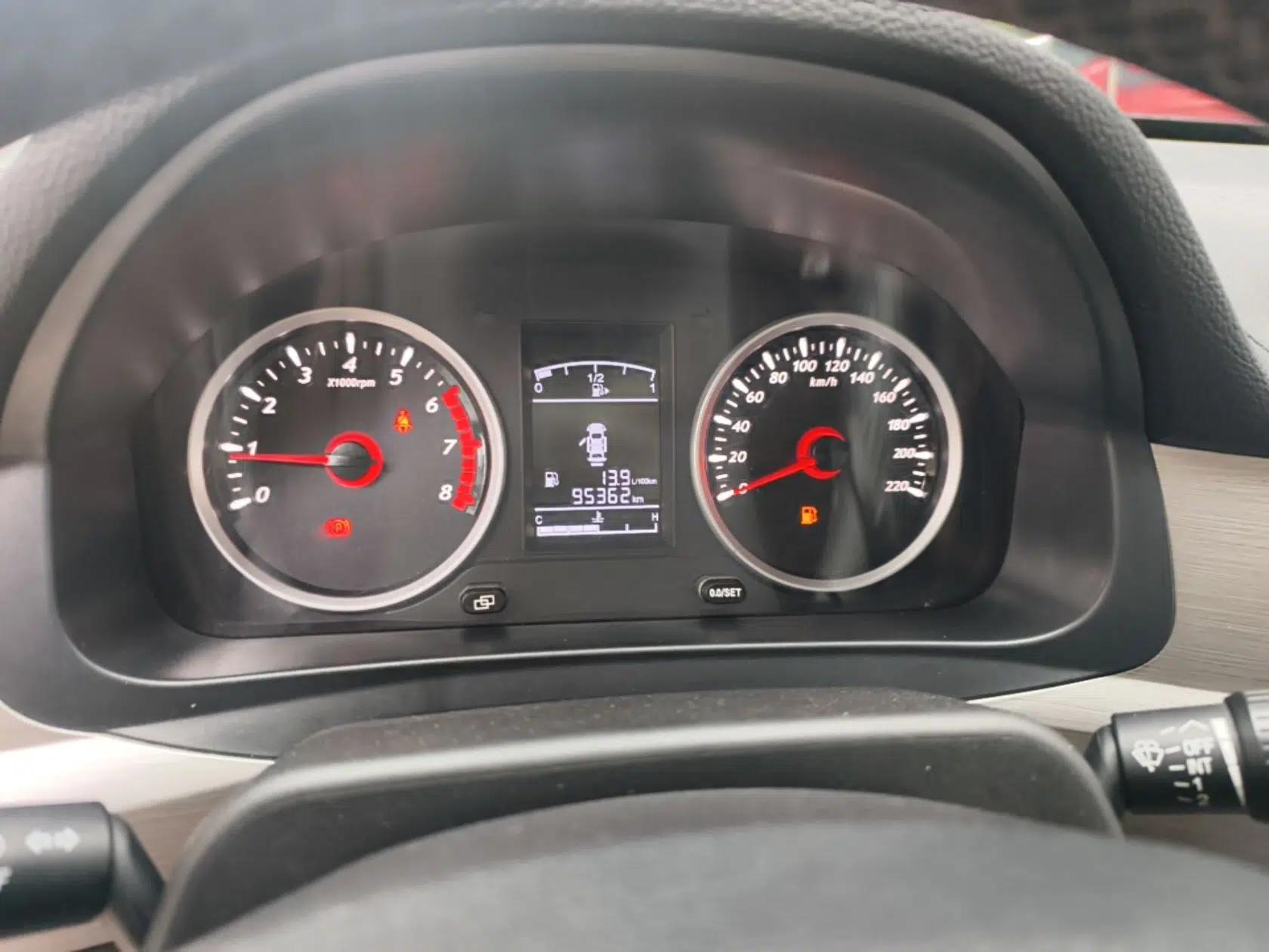 FORTHING SX6 2018 1.6L Manual Luxury Model — миниатюра 15