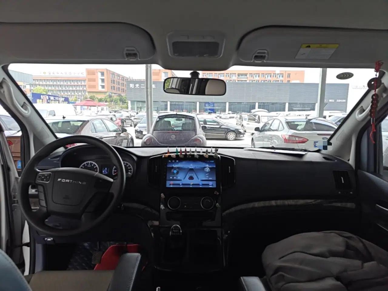 FORTHING Lingzhi PLUS 2024 1.5T Manual Luxury 7-Seater — миниатюра 13