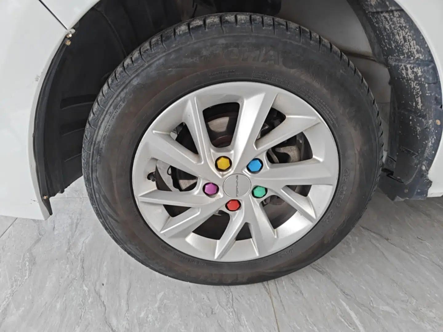 FORTHING Lingzhi PLUS 2024 1.5T Manual Luxury 7-Seater — миниатюра 8