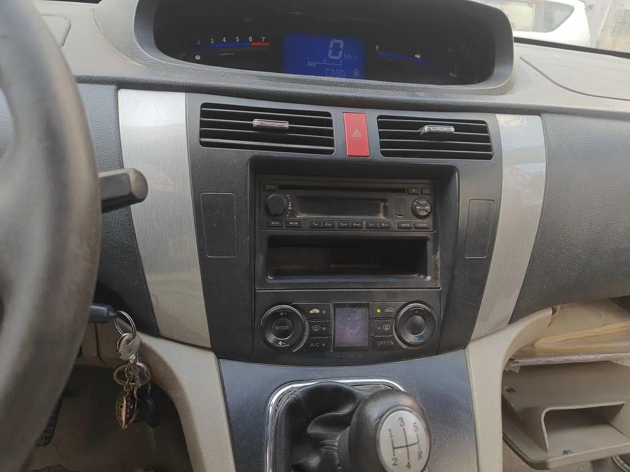 FORTHING Joyear SUV 2012 1.6L Luxury Model — миниатюра 14