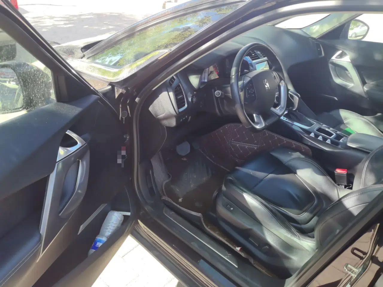 DS 5 2014 1.6T Luxury Edition THP160 — миниатюра 17