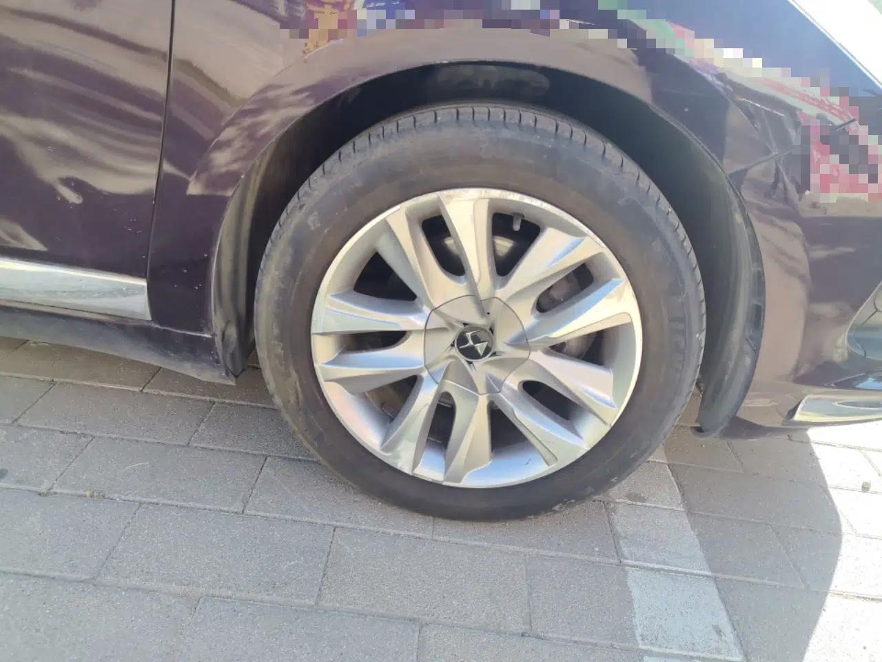 DS 5 2014 1.6T Luxury Edition THP160 — миниатюра 8