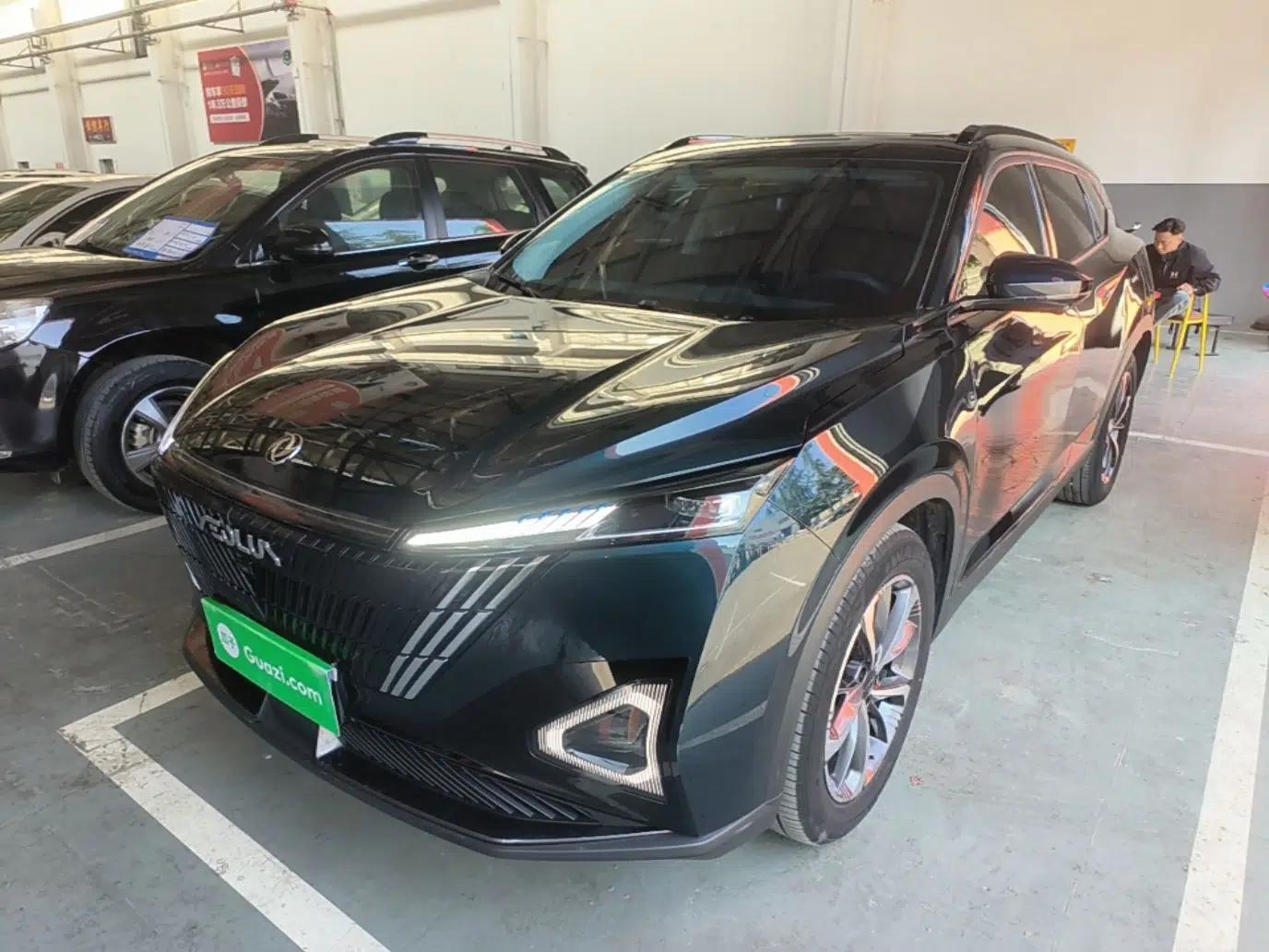 Dongfeng Aeolus Mage 2024 HONOR Edition DH-i 1.5T Luxury Model — миниатюра 1