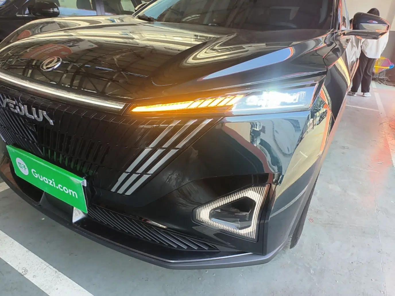 Dongfeng Aeolus Mage 2024 HONOR Edition DH-i 1.5T Luxury Model — миниатюра 9