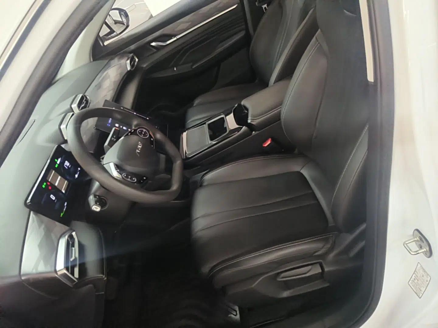 Dongfeng Aeolus SKY EV01 2024 530km PRO — миниатюра 17