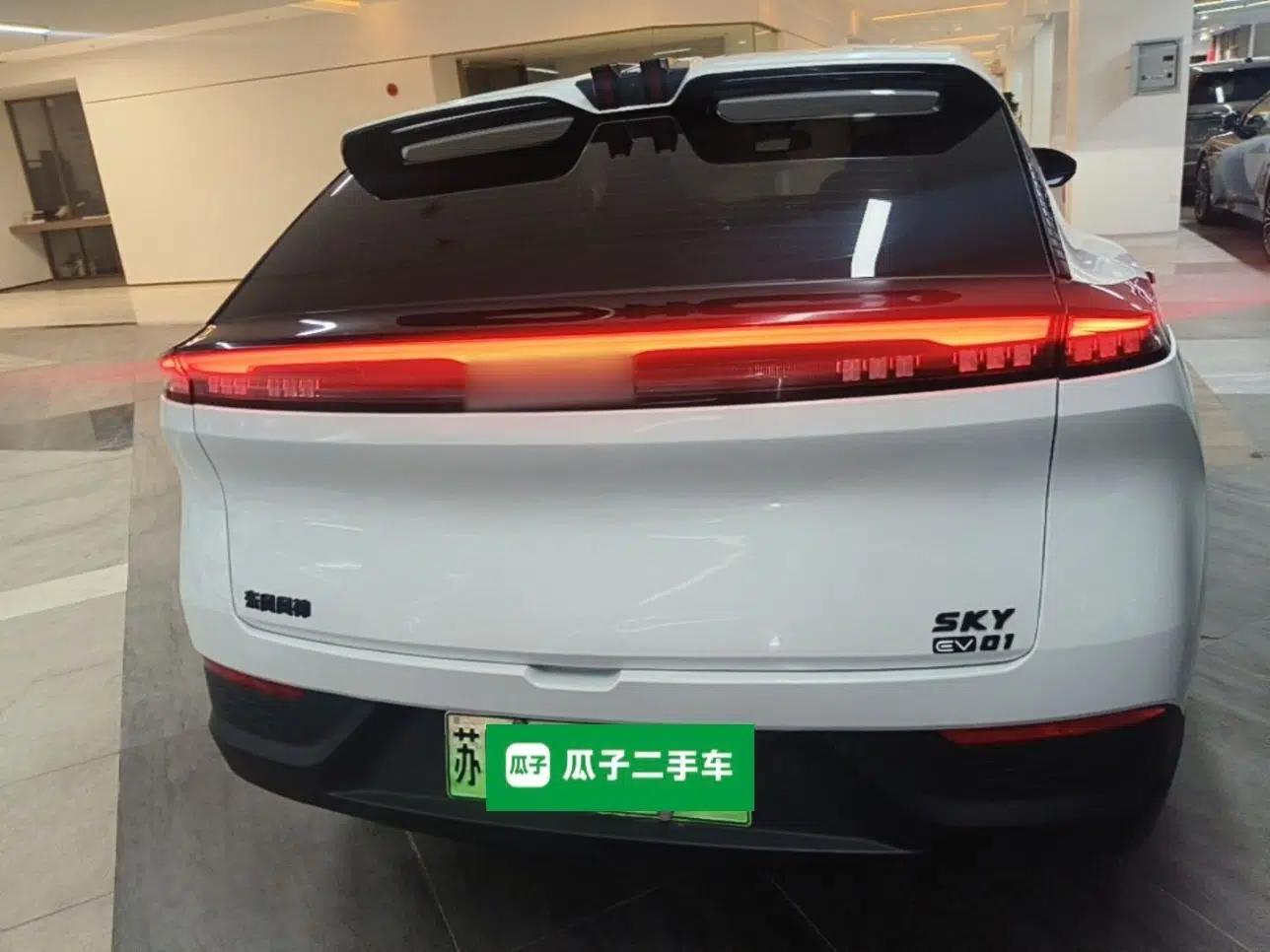 Dongfeng Aeolus SKY EV01 2024 530km PRO — миниатюра 3