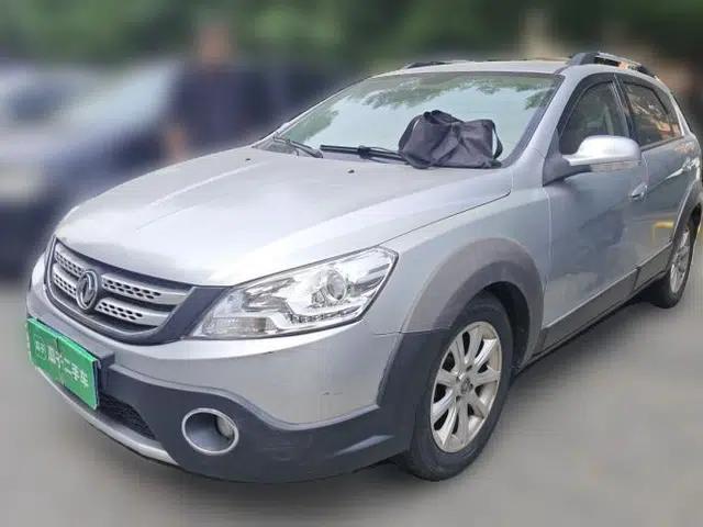 Dongfeng Aeolus H30 2014 CROSS 1.5L Automatic Value Edition