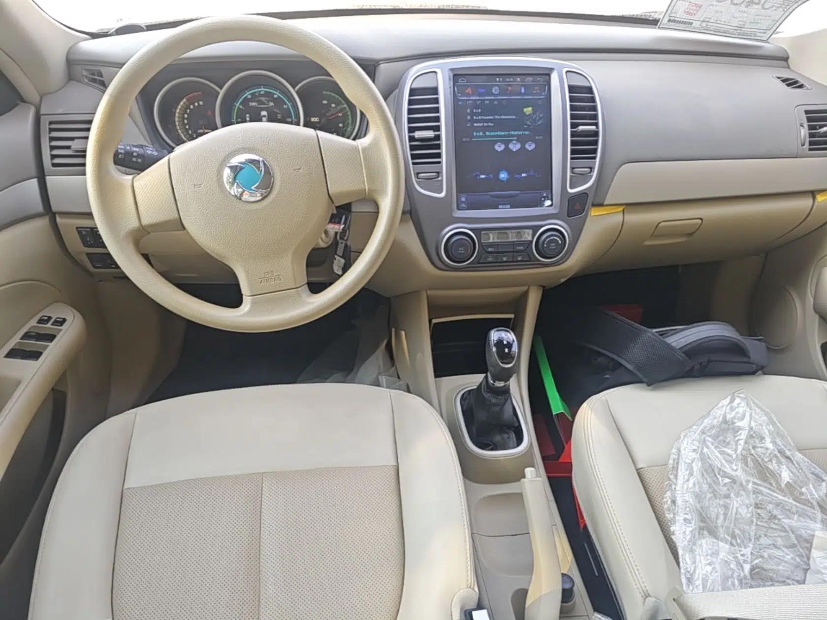 Dongfeng Junfeng E11K 2019 Standard Model — миниатюра 13