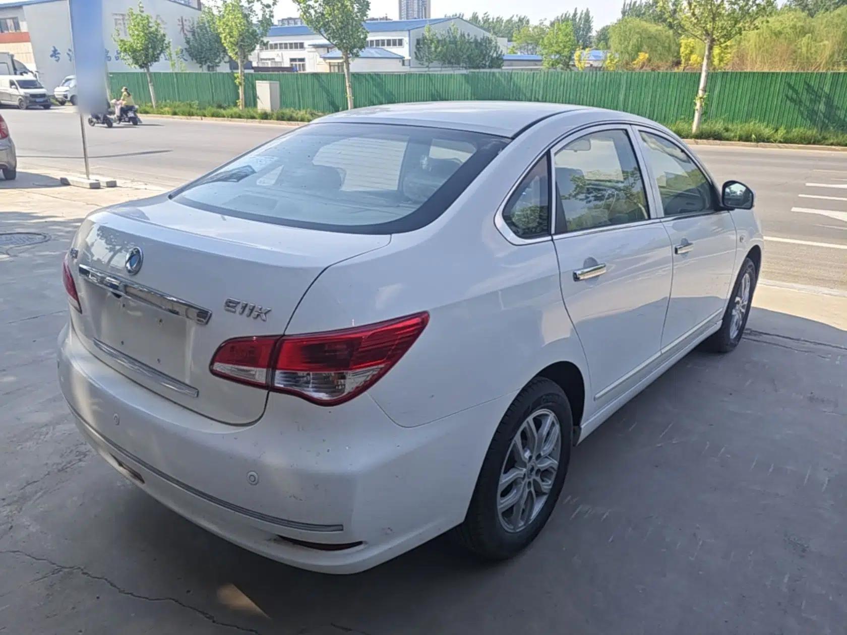 Dongfeng Junfeng E11K 2019 Standard Model — миниатюра 6