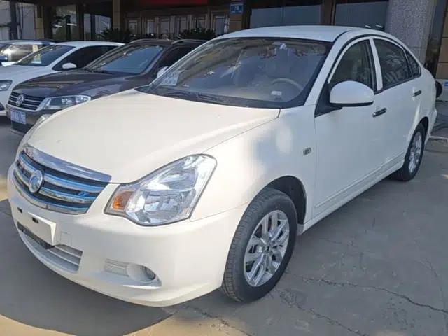 Dongfeng Junfeng E11K 2019 Standard Model