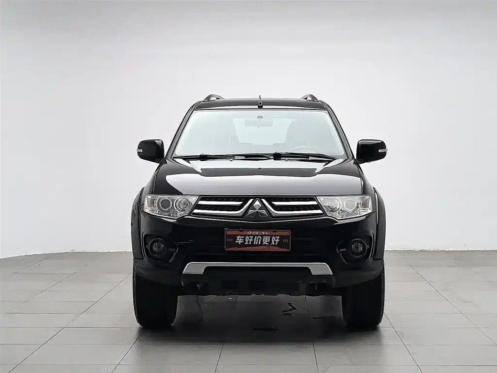 2013 Pajero Sport 3.0L Automatic 2WD Luxury Edition — миниатюра 3