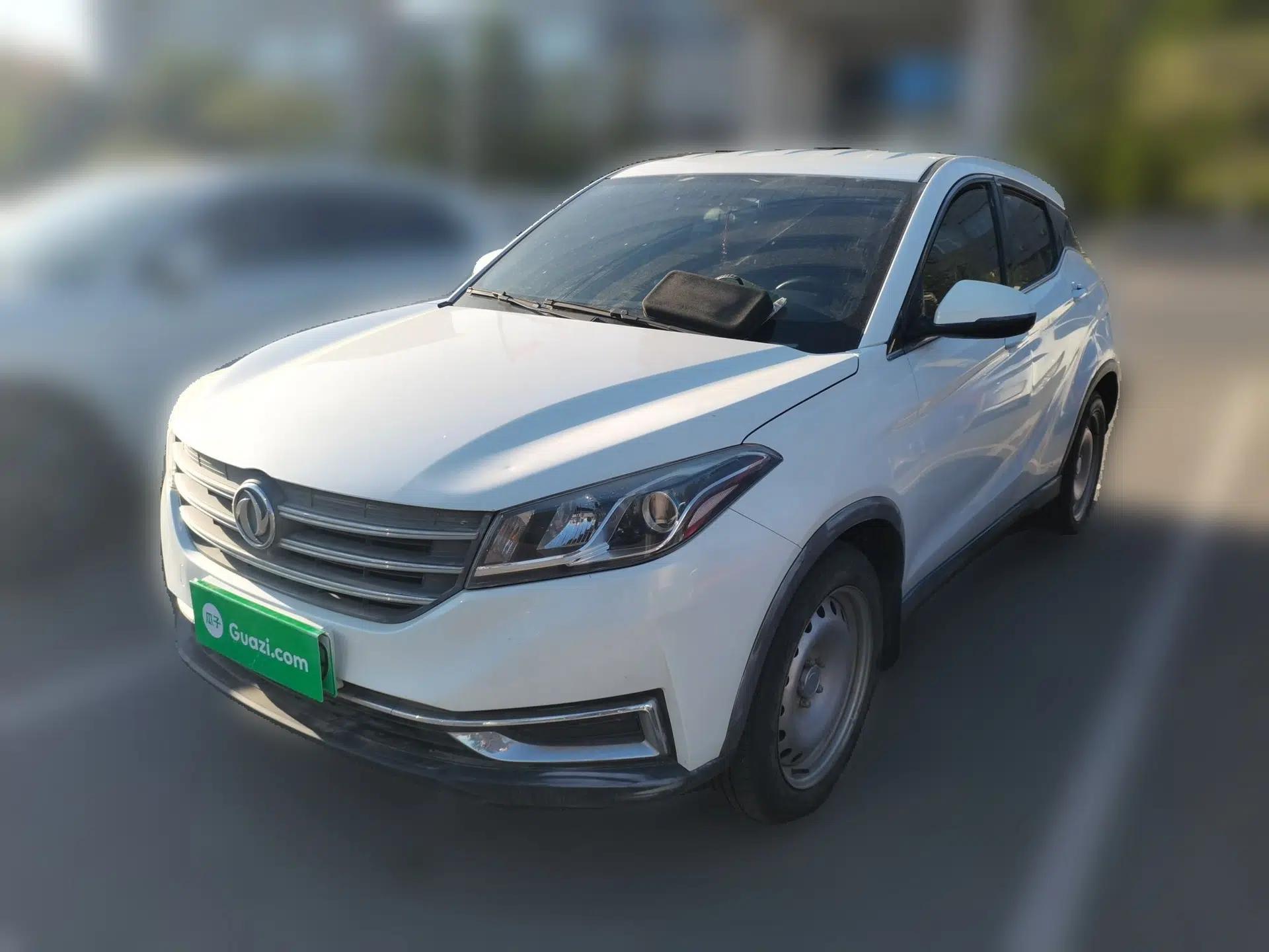 Dongfeng Fengon E3 2019 EVR Range-Extended Smart Enjoyment Model — миниатюра 1