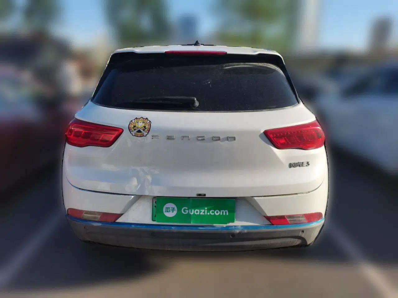 Dongfeng Fengon E3 2019 EVR Range-Extended Smart Enjoyment Model — миниатюра 5