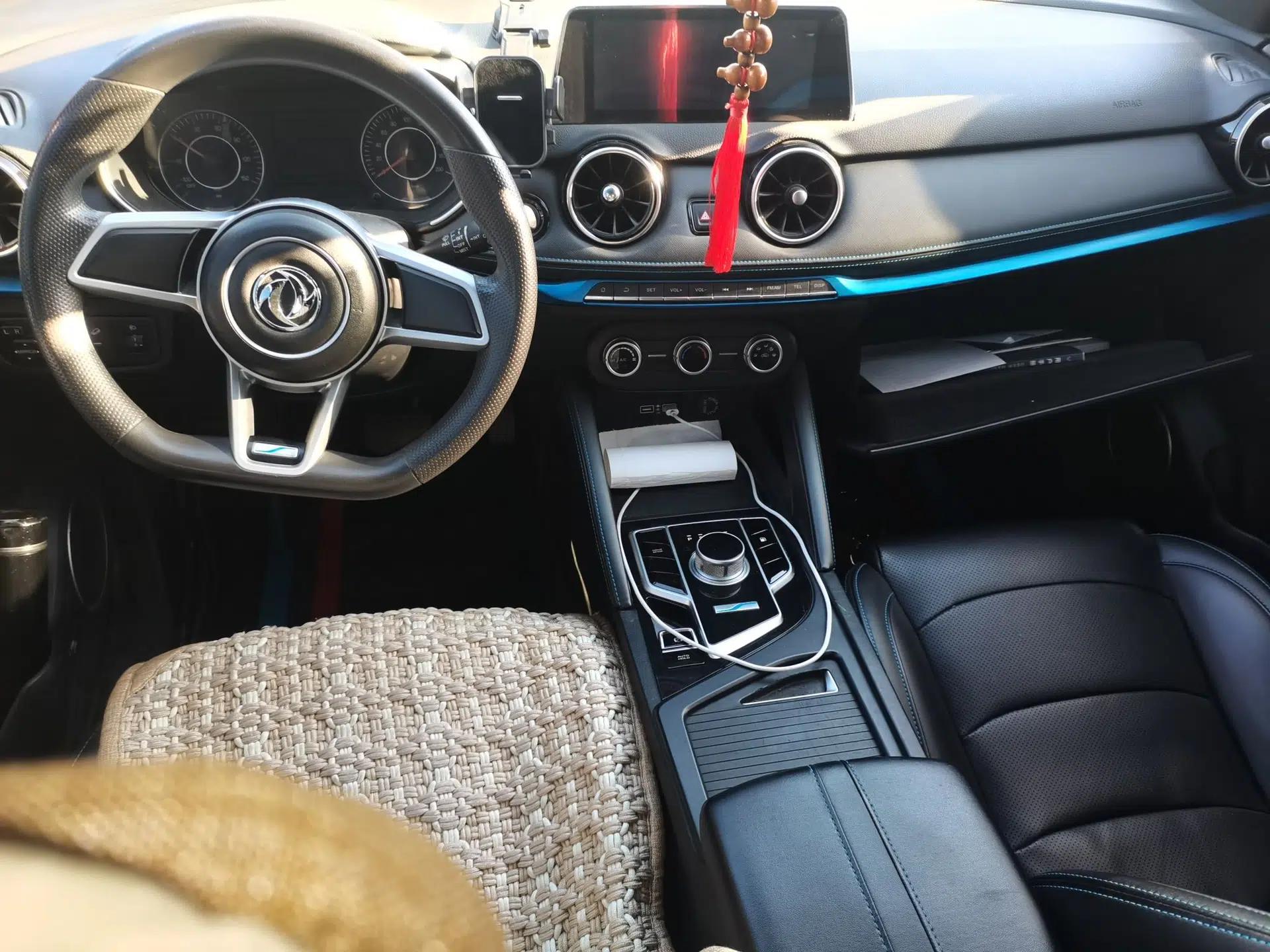 Dongfeng Fengon E3 2019 EVR Range-Extended Smart Enjoyment Model — миниатюра 10