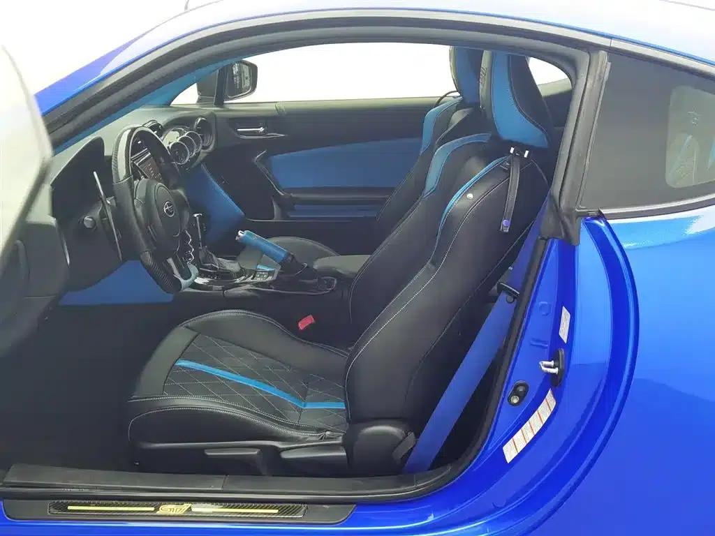 Subaru BRZ 2013 2.0i Automatic Luxury — миниатюра 10