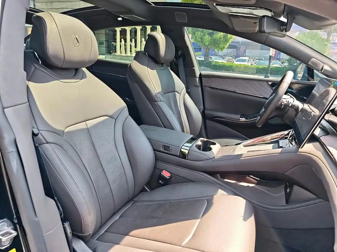 Denza Z9 2024 Model 1100km AWD Max Edition — миниатюра 11