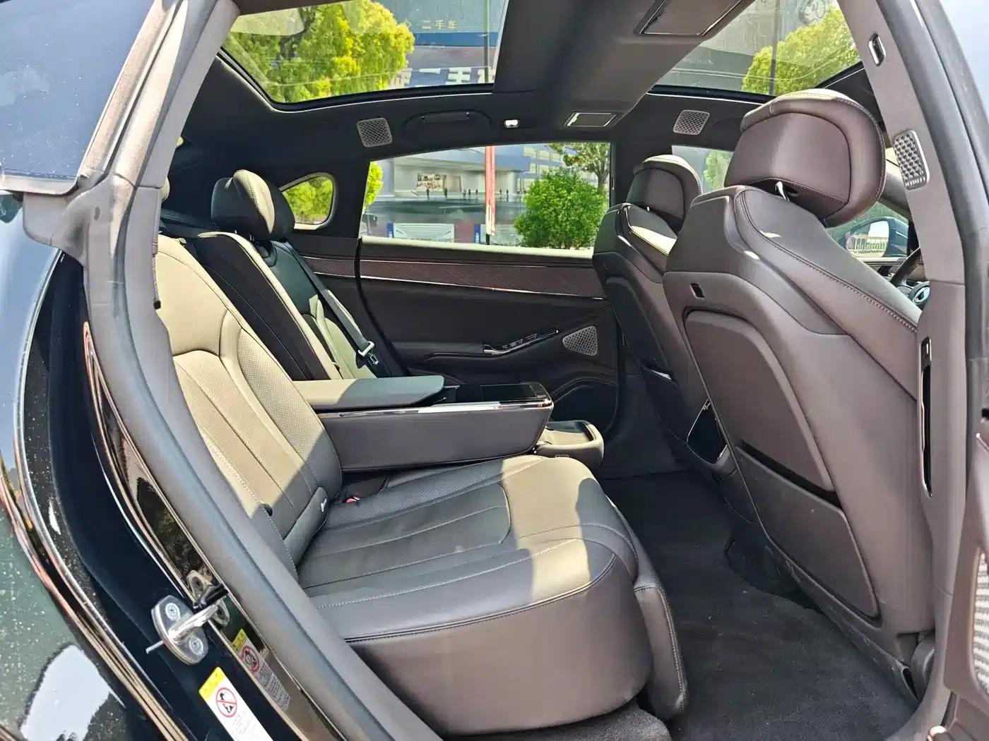 Denza Z9 2024 Model 1100km AWD Max Edition — миниатюра 13