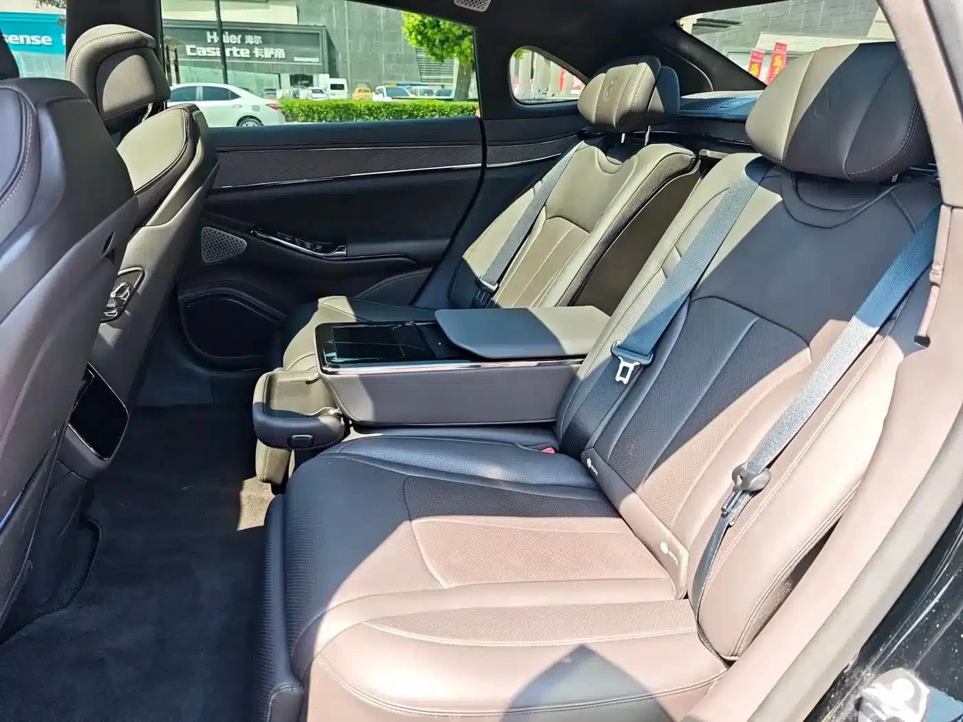 Denza Z9 2024 Model 1100km AWD Max Edition — миниатюра 16