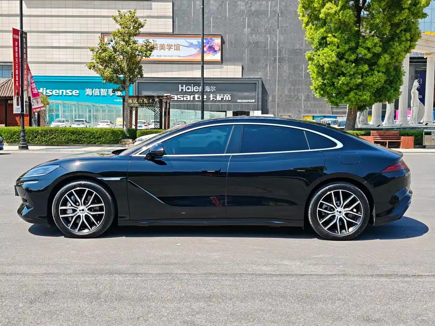Denza Z9 2024 Model 1100km AWD Max Edition — миниатюра 6