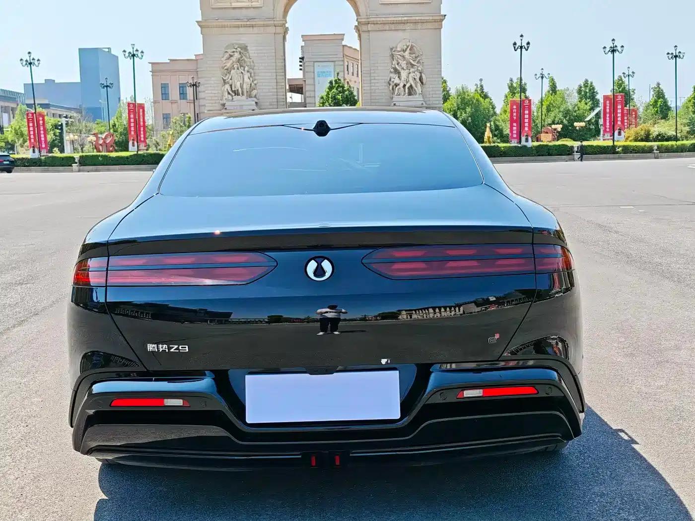 Denza Z9 2024 Model 1100km AWD Max Edition — миниатюра 8