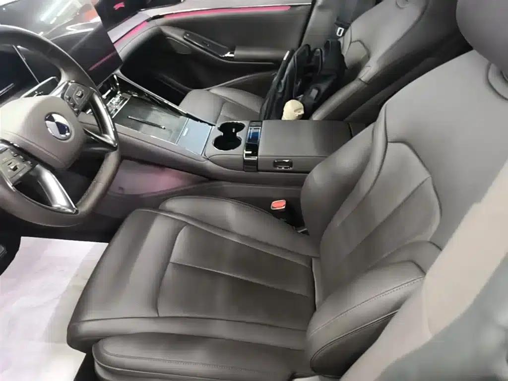 Denza Z9 2024 630km AWD Max Edition — миниатюра 15