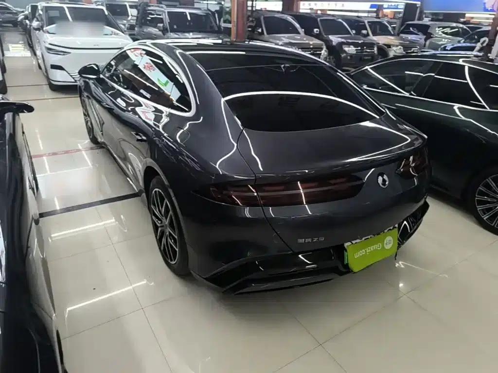 Denza Z9 2024 630km AWD Max Edition — миниатюра 5