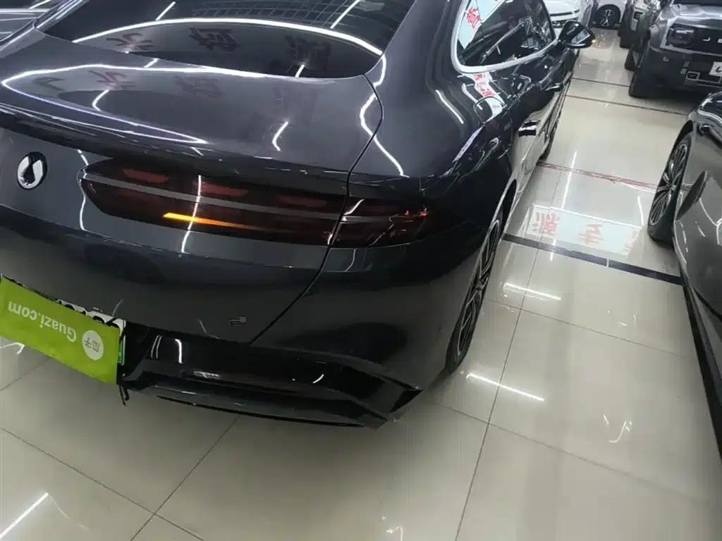 Denza Z9 2024 630km AWD Max Edition — миниатюра 8