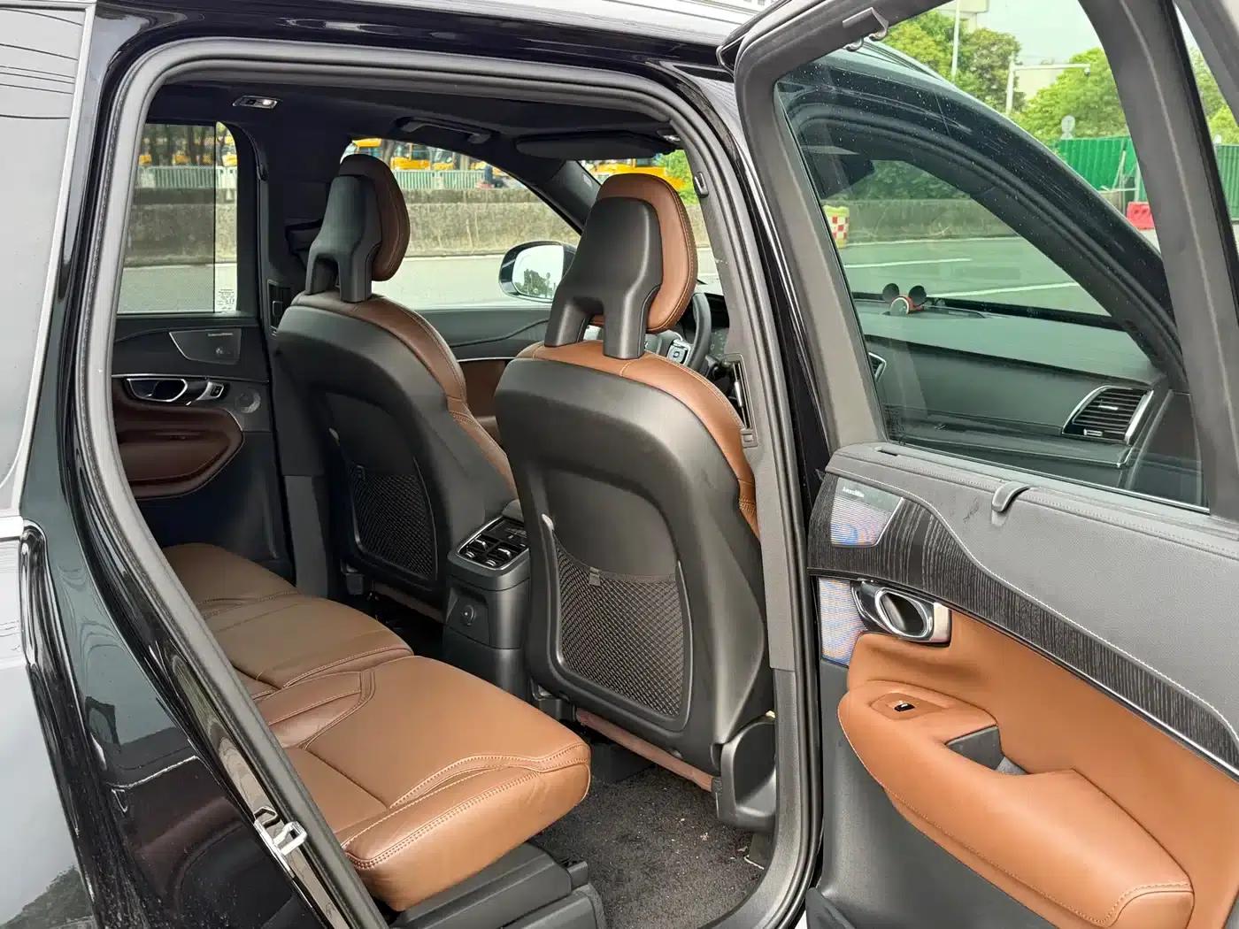 2021 Volvo XC90 Plug-in Hybrid E-Drive Hybrid T8 Inscription Luxury Edition (7-seater) — миниатюра 20