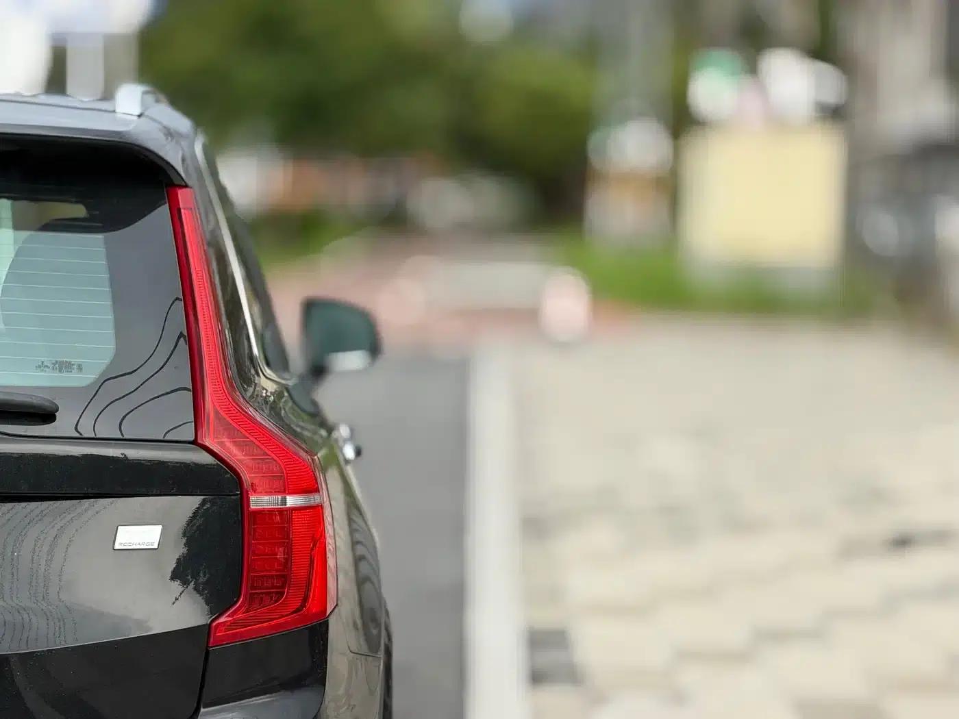 2021 Volvo XC90 Plug-in Hybrid E-Drive Hybrid T8 Inscription Luxury Edition (7-seater) — миниатюра 6
