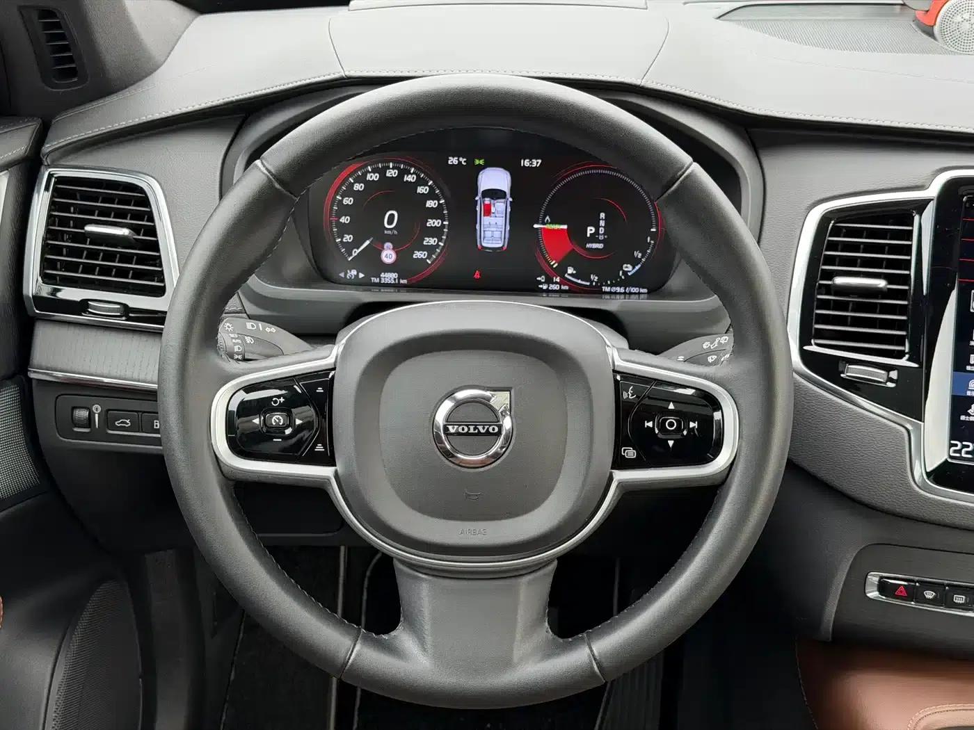 2021 Volvo XC90 Plug-in Hybrid E-Drive Hybrid T8 Inscription Luxury Edition (7-seater) — миниатюра 7