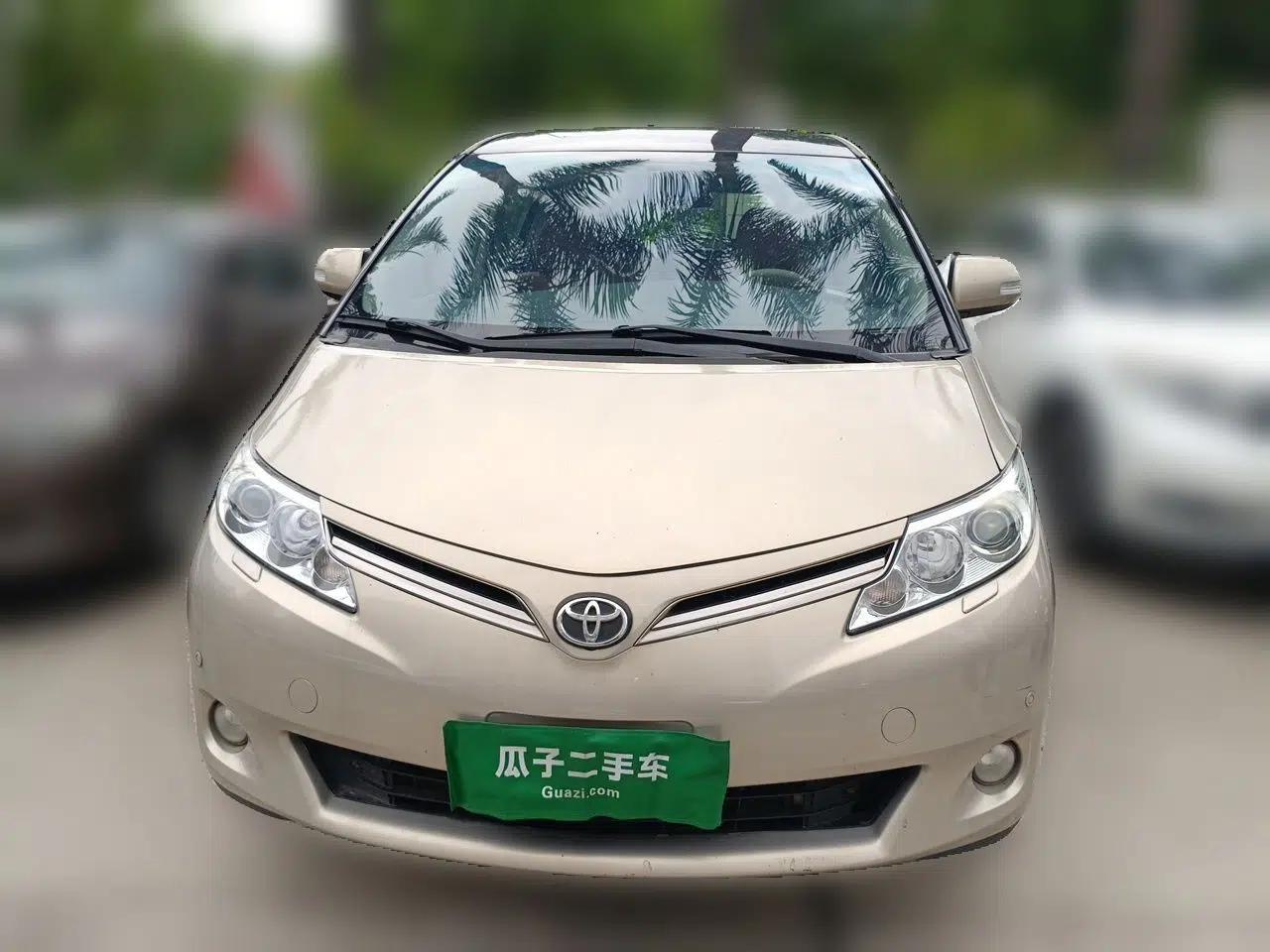 Toyota Previa 2012 2.4L 7-Seater Luxury Edition — миниатюра 2