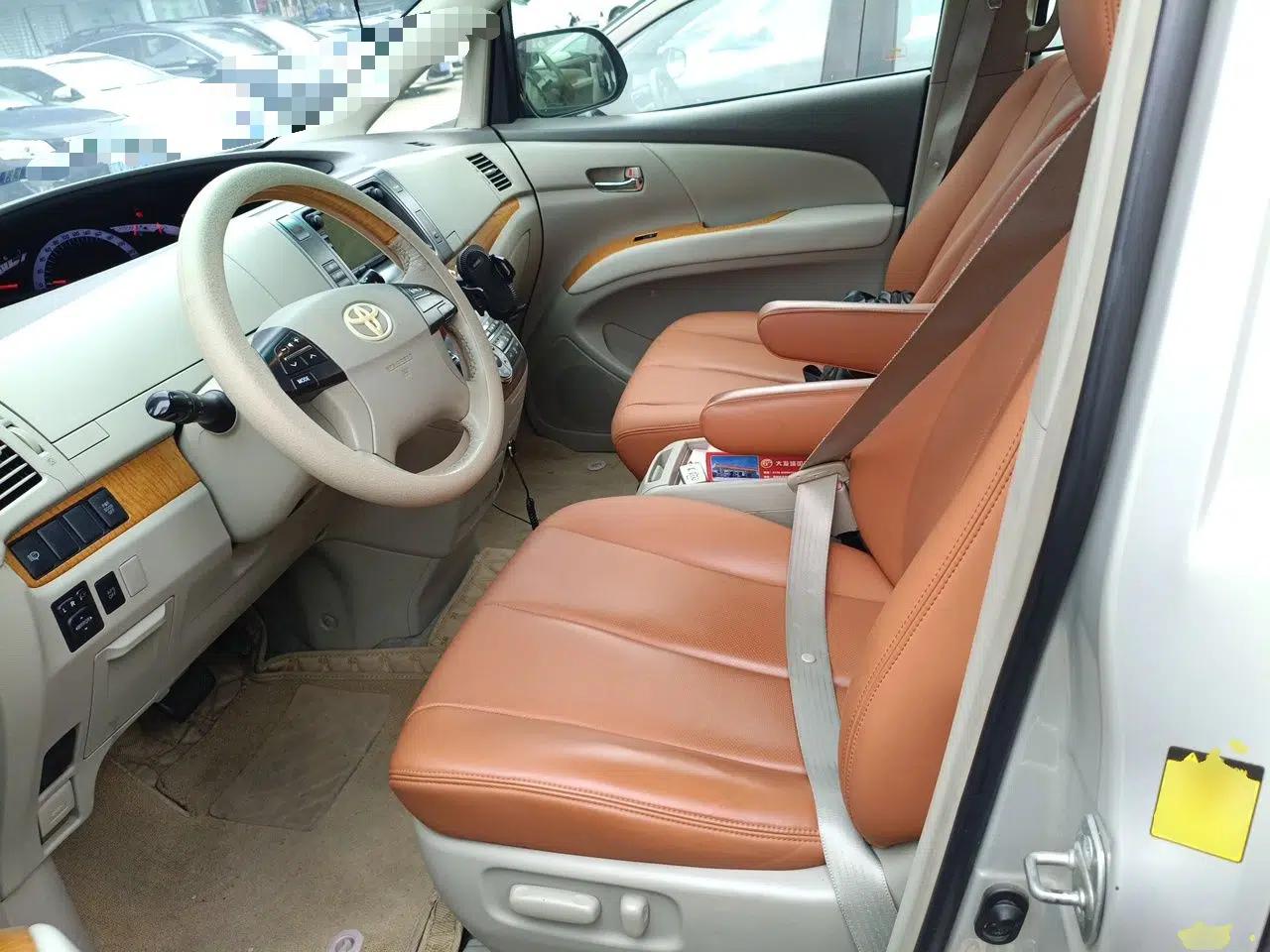 Toyota Previa 2012 2.4L 7-Seater Luxury Edition — миниатюра 16