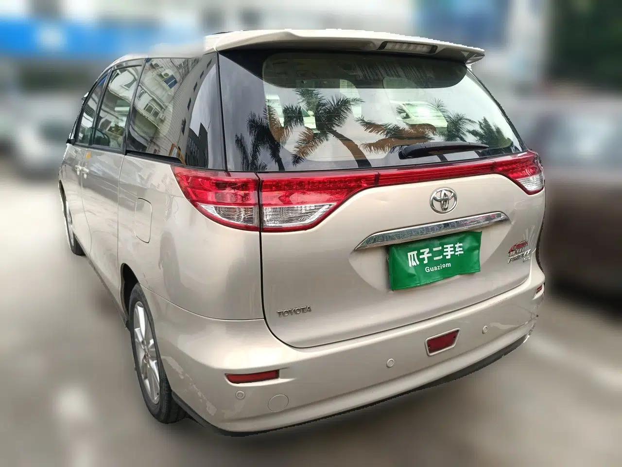 Toyota Previa 2012 2.4L 7-Seater Luxury Edition — миниатюра 4